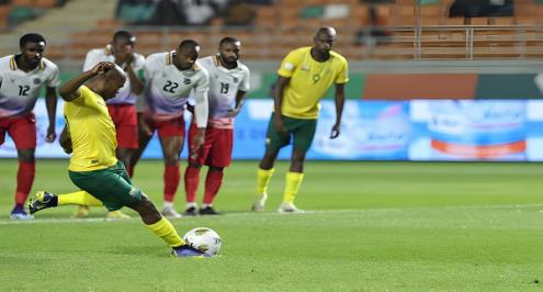 توليفة مباراة تونس.. تاو يقود هجوم جنوب أفريقيا أمام المغرب